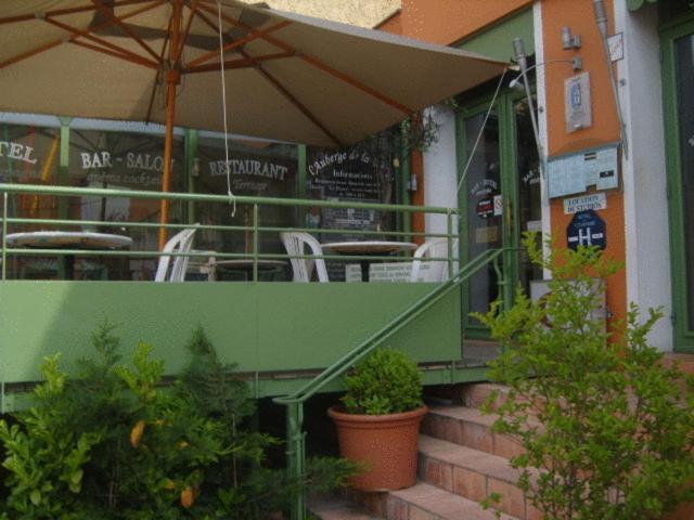 Auberge De La Vallee Francheville  Экстерьер фото