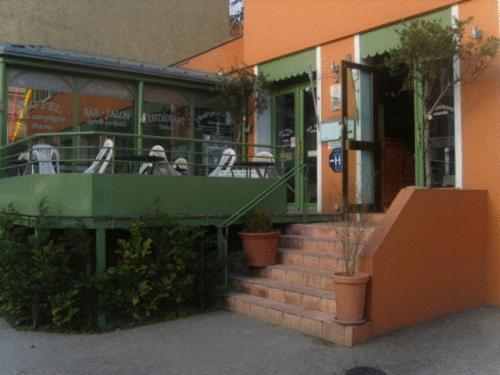 Auberge De La Vallee Francheville  Экстерьер фото