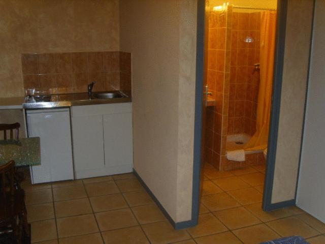 Auberge De La Vallee Francheville  Экстерьер фото